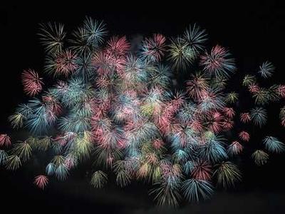 
        Why some countries are once again embracing cluster bombs
      